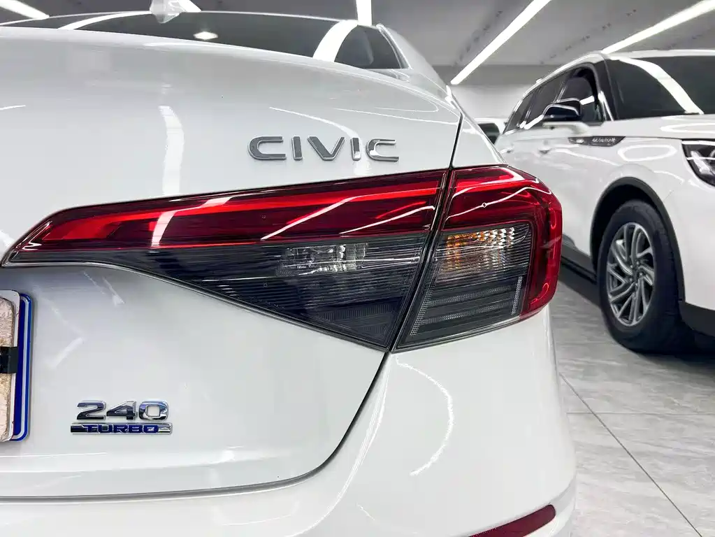 Honda Civic — миниатюра 19