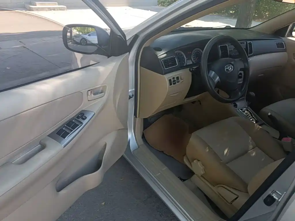 Toyota Corolla — миниатюра 16