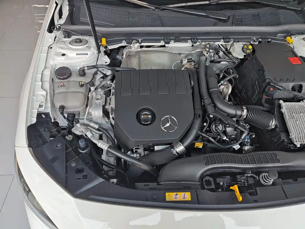 Mercedes-Benz A-Class — миниатюра 32