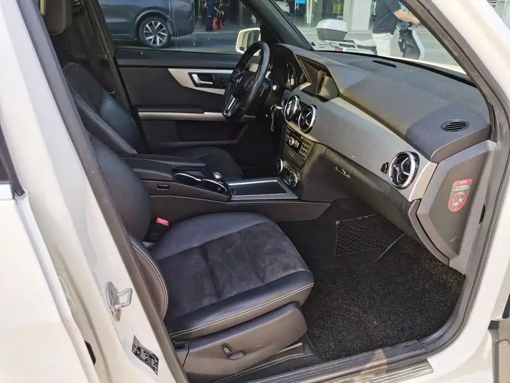 Mercedes-Benz GLK-Class — миниатюра 5