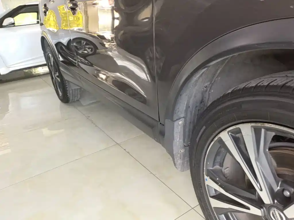 Nissan Qashqai — миниатюра 21