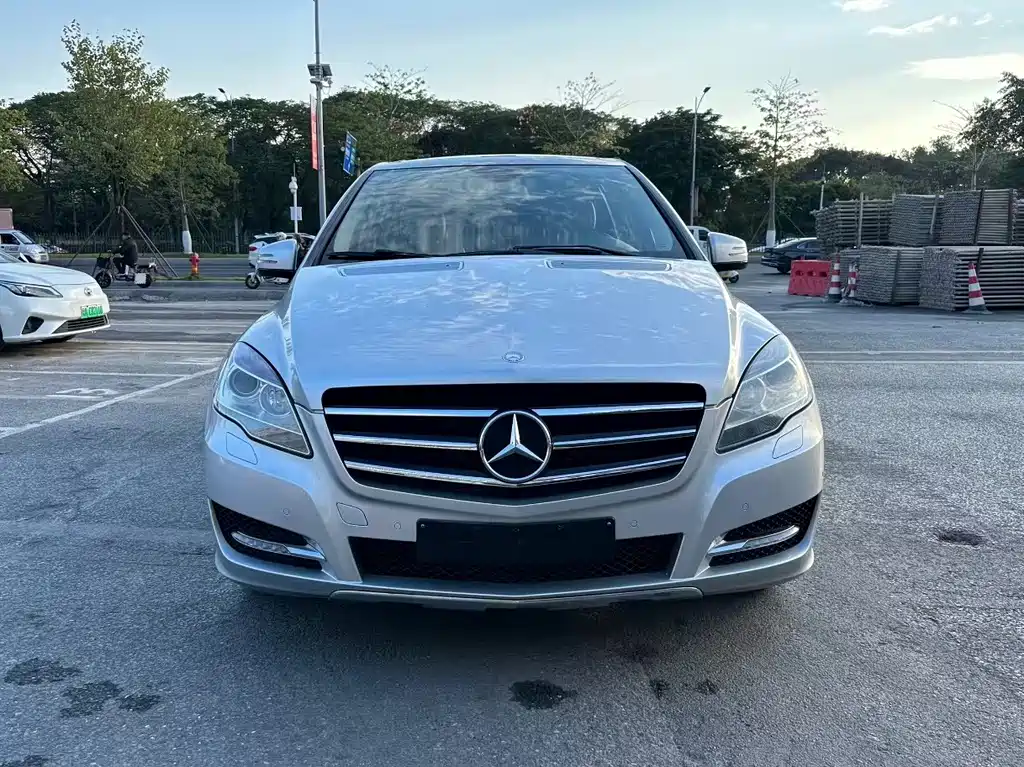 Mercedes-Benz R 2014 R 320 4MATIC Luxury