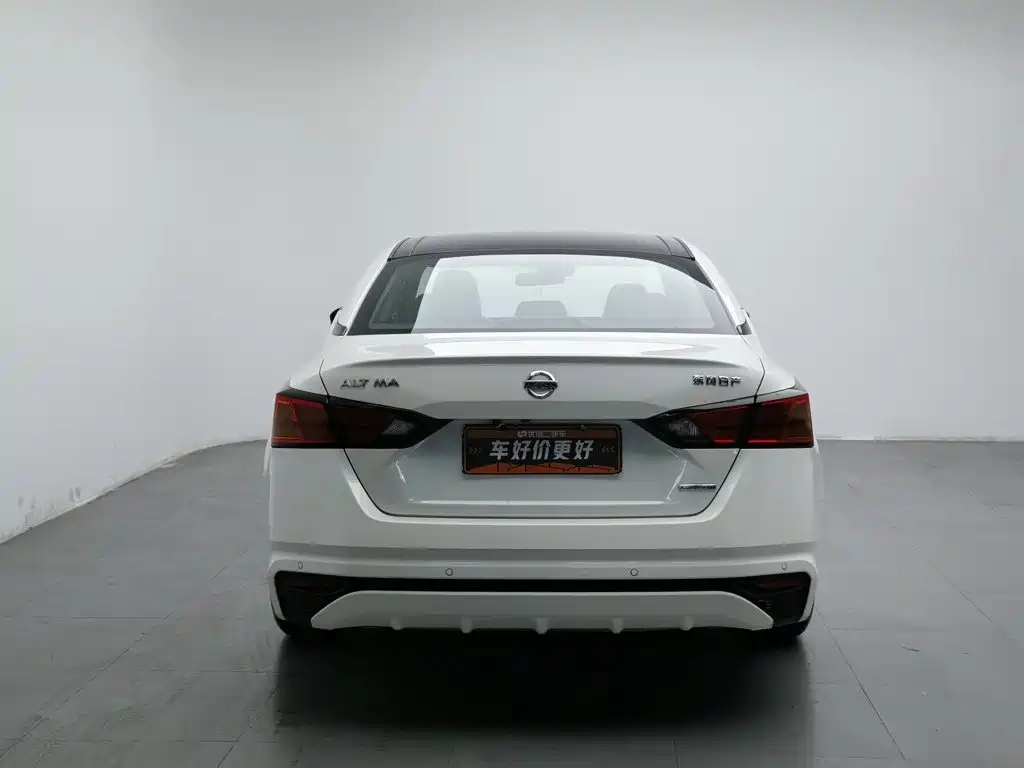 Nissan Teana — миниатюра 4