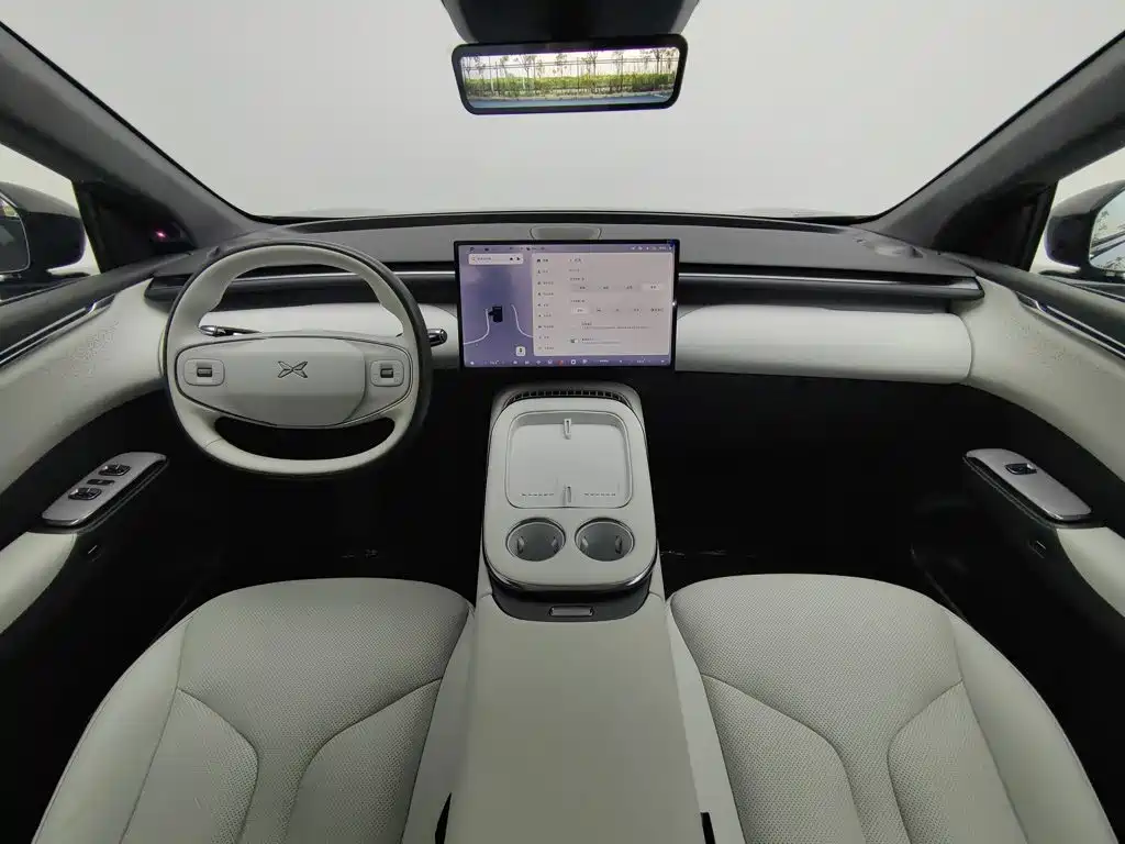 XPeng G7 — миниатюра 5