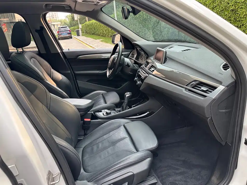 BMW X1 — миниатюра 20