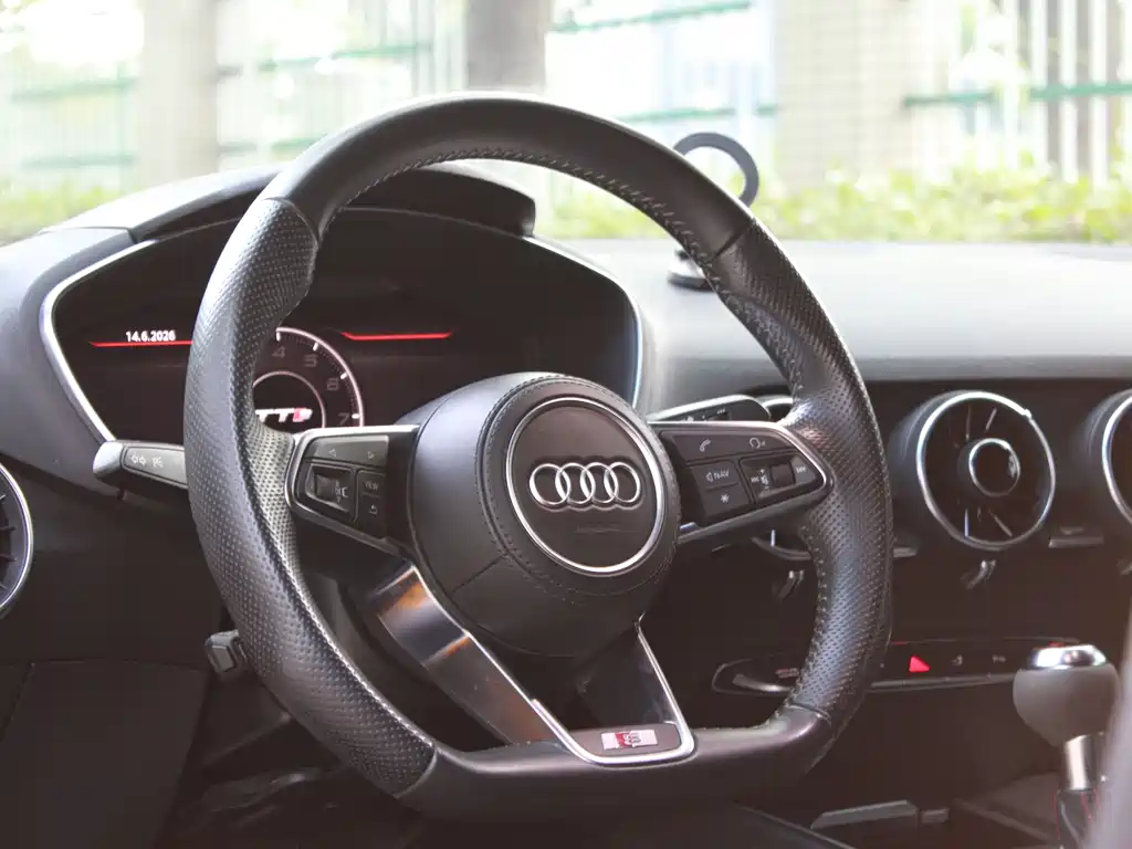 Audi TT 2017 TT Coupe 45 TFSI quattro