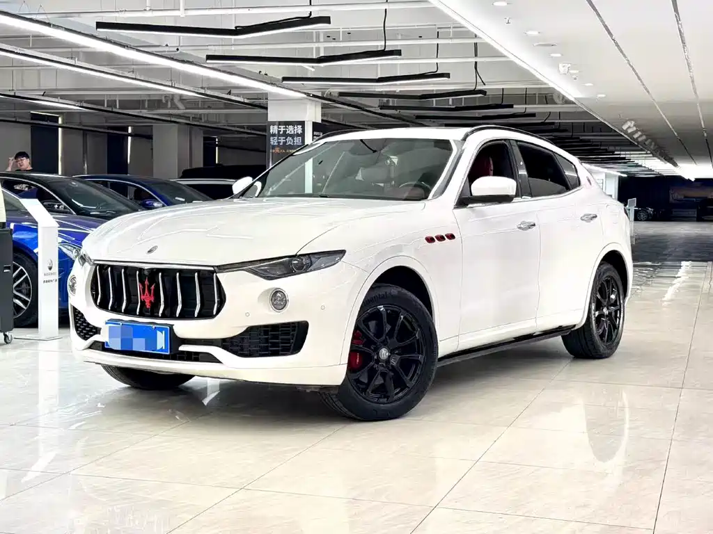 Maserati Levante — миниатюра 2