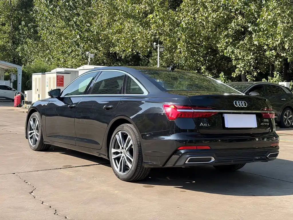 Audi A6L — миниатюра 4