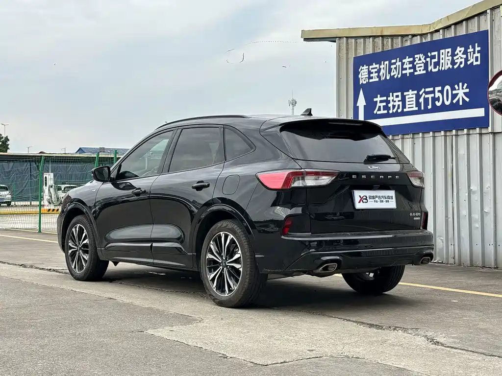 Ford Escape — миниатюра 3