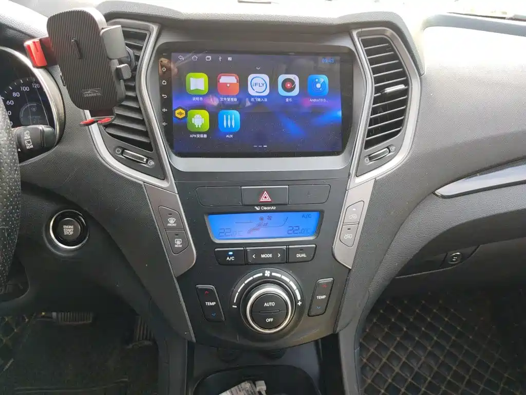 Hyundai Santa Fe — миниатюра 9