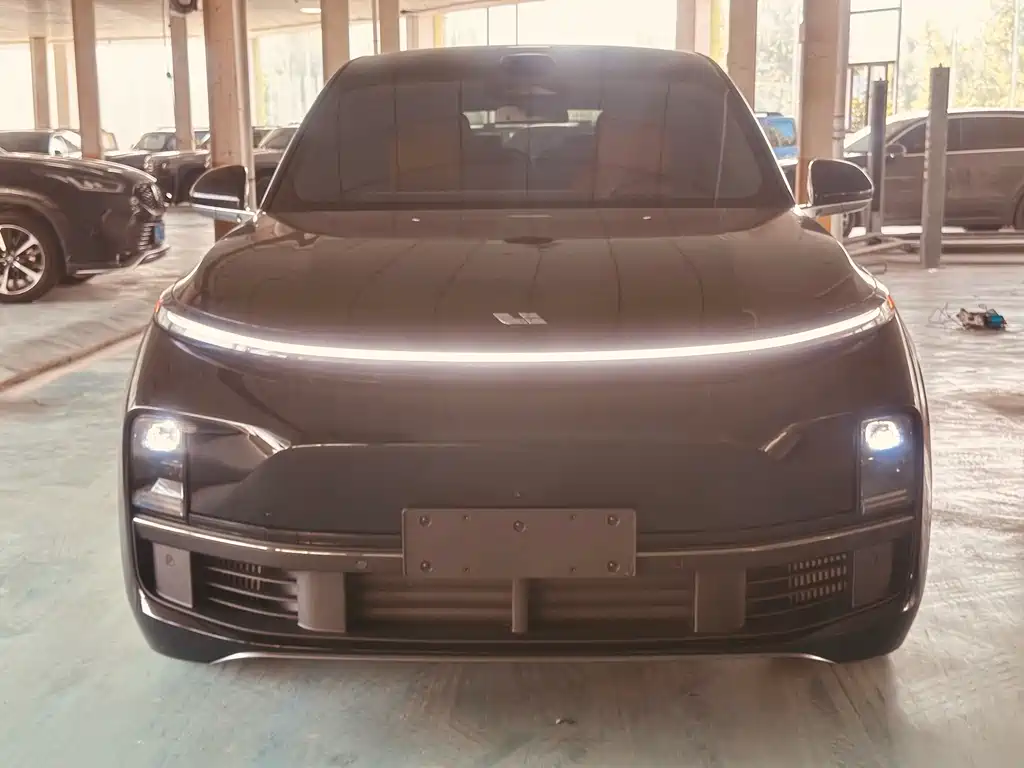 Li Auto Li L8 — миниатюра 2