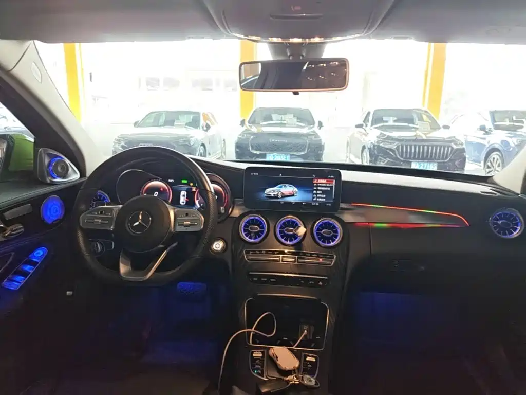 Mercedes-Benz C-Class — миниатюра 10