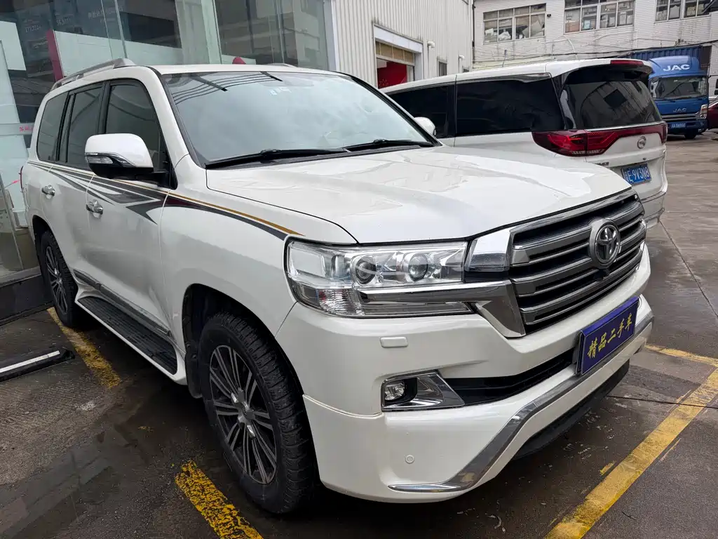 Toyota Land Cruiser 2018 4.6L