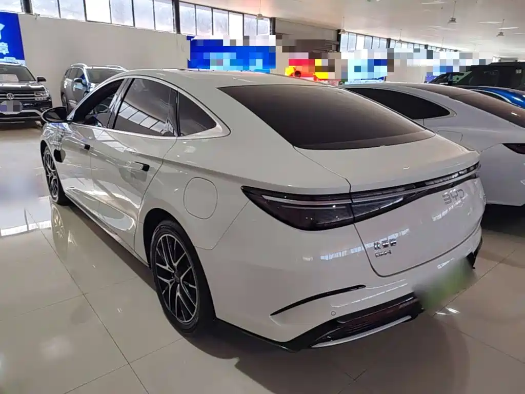 BYD Seal 07 DM-i — миниатюра 5