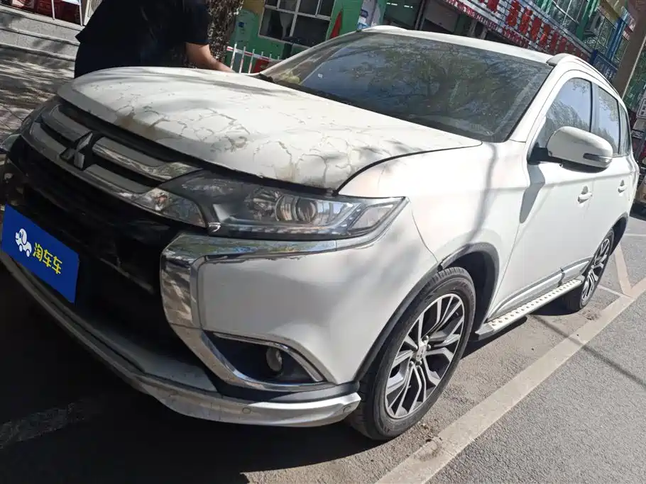 Mitsubishi Outlander 2017