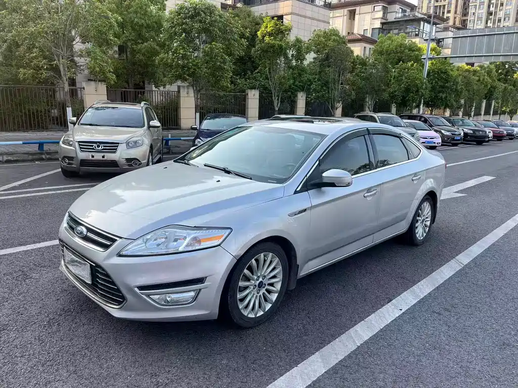 Ford Mondeo Zhisheng 2011