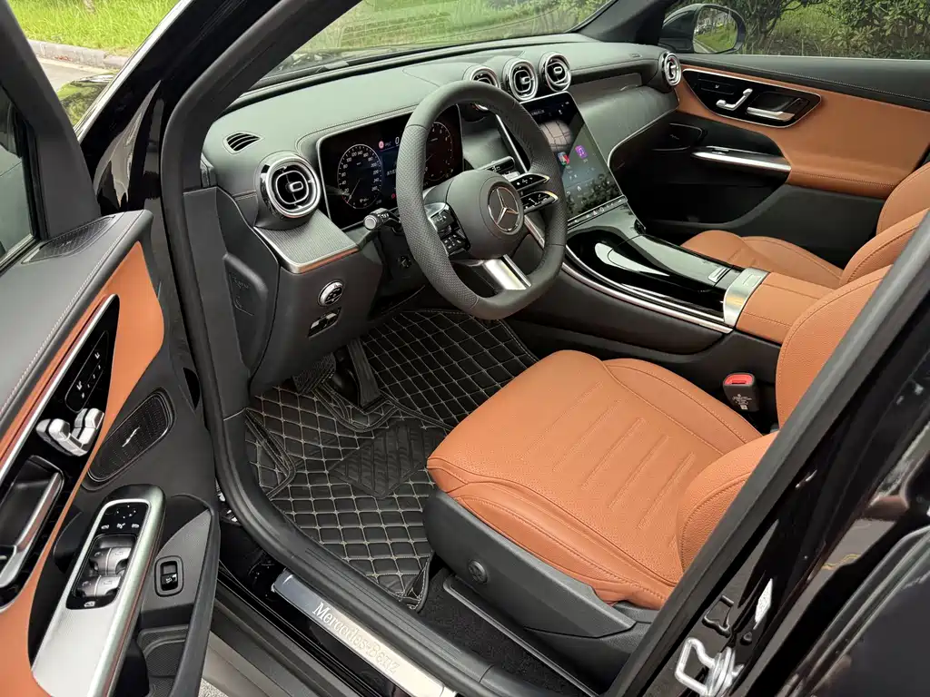Mercedes-Benz GLC — миниатюра 7