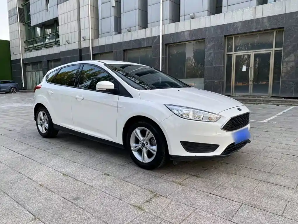 Ford Focus — миниатюра 4