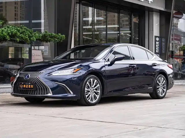 LEXUS ES 2021
