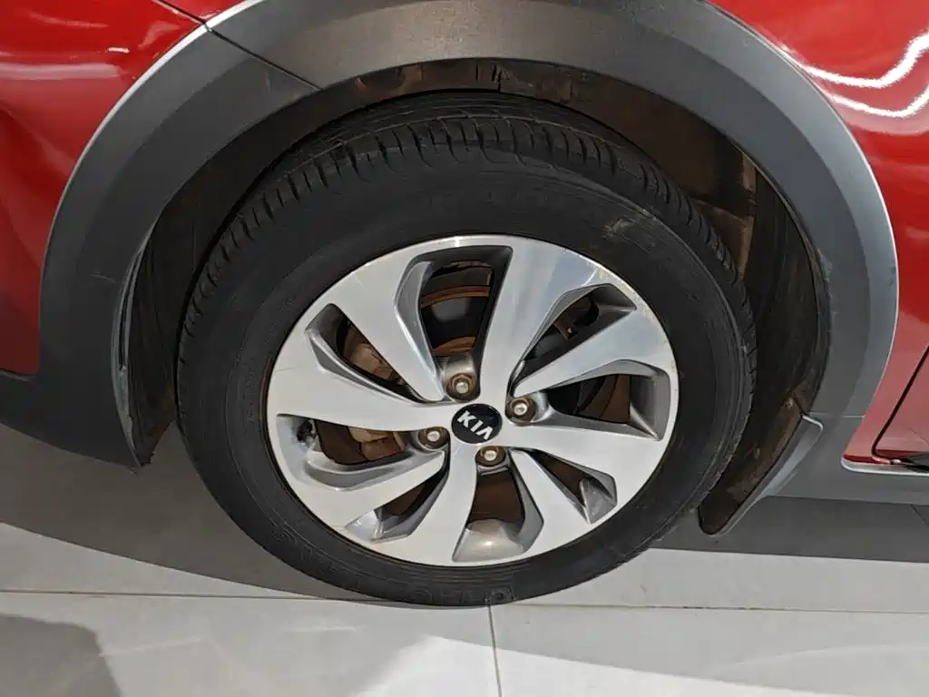 Kia KX Cross — миниатюра 23
