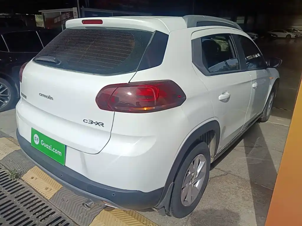 Citroen C3-XR — миниатюра 7
