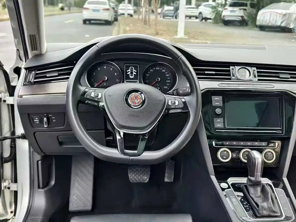 Volkswagen Magotan — миниатюра 14