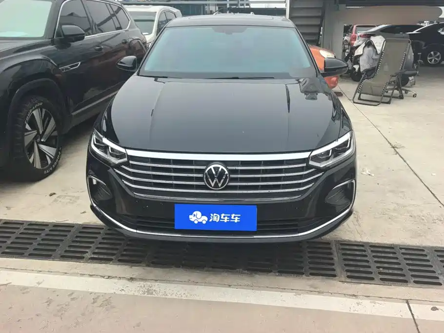 Volkswagen Lavida — миниатюра 2