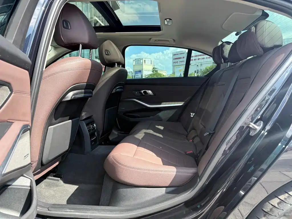 BMW 3 Series — миниатюра 19