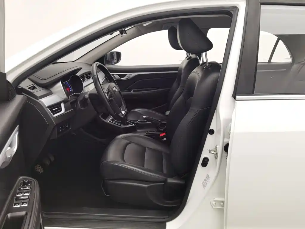 Geely Vision — миниатюра 10