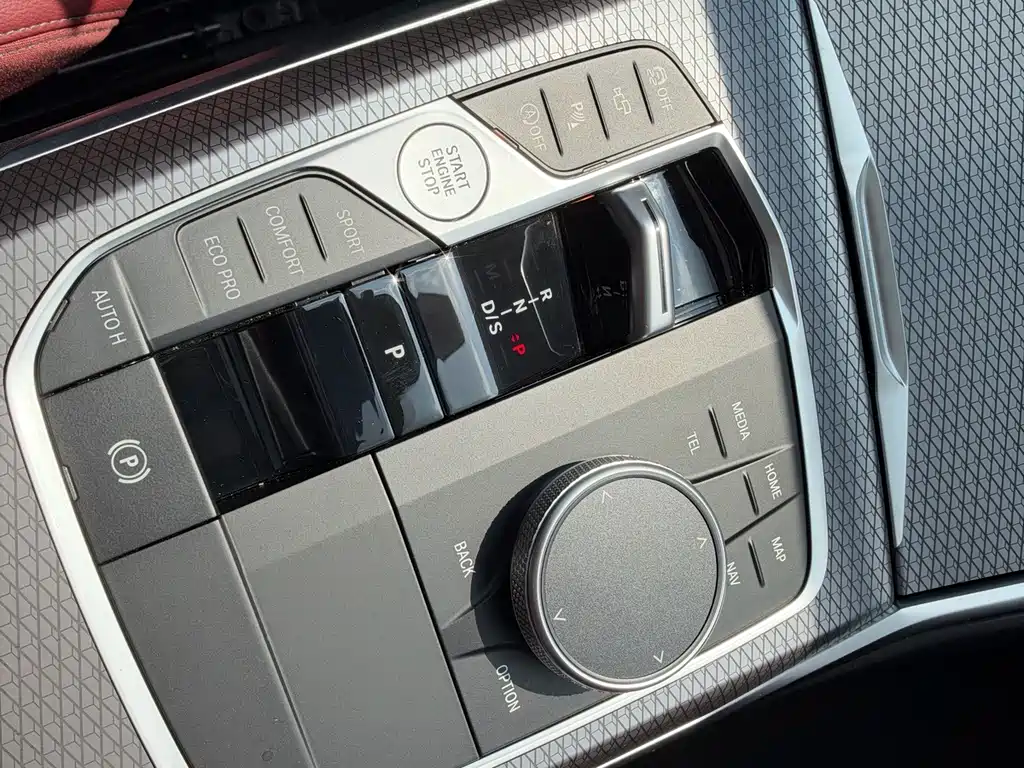 BMW 3 Series — миниатюра 16
