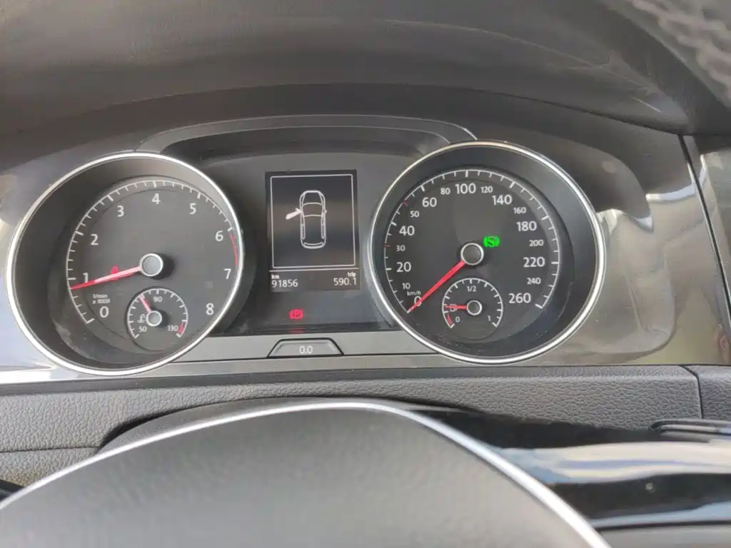 Volkswagen Golf — миниатюра 12