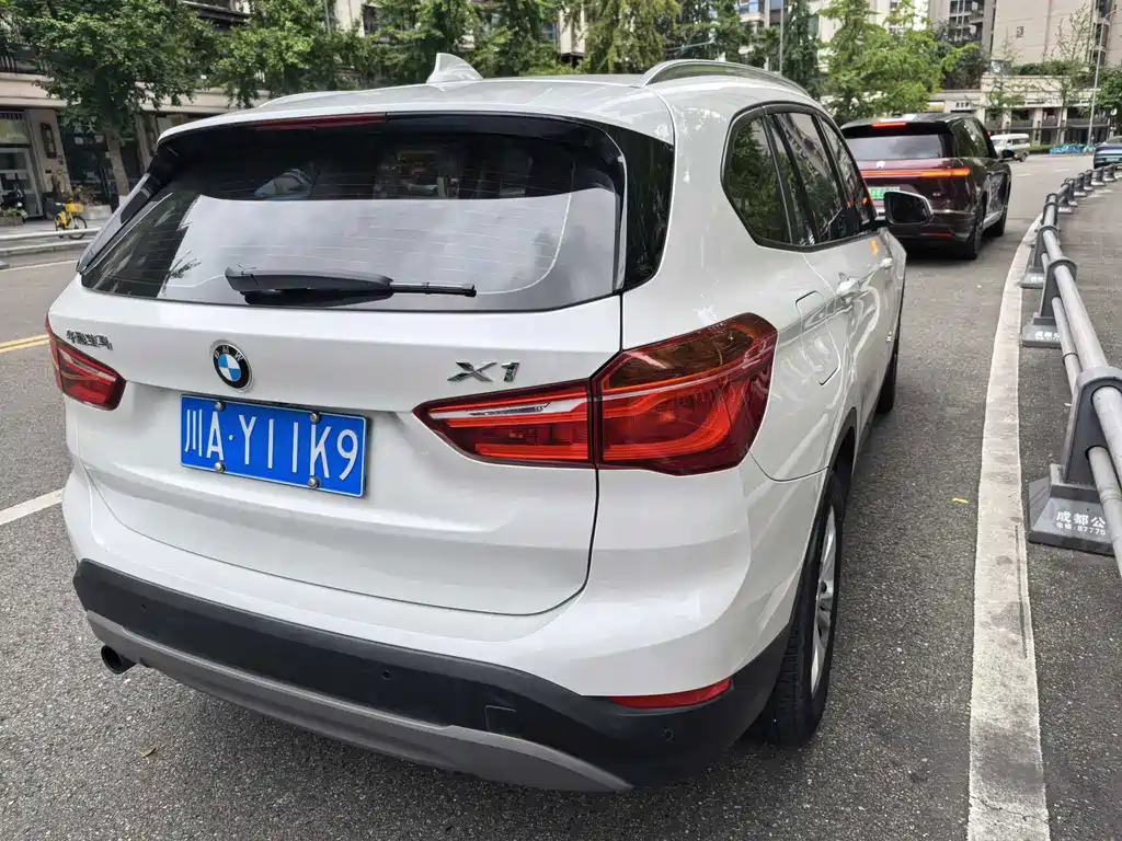 BMW X1 — миниатюра 7