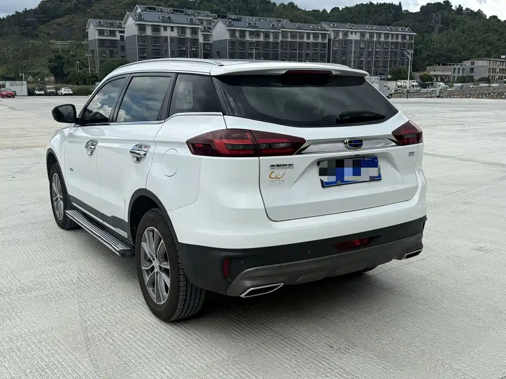 Geely Boyue — миниатюра 7