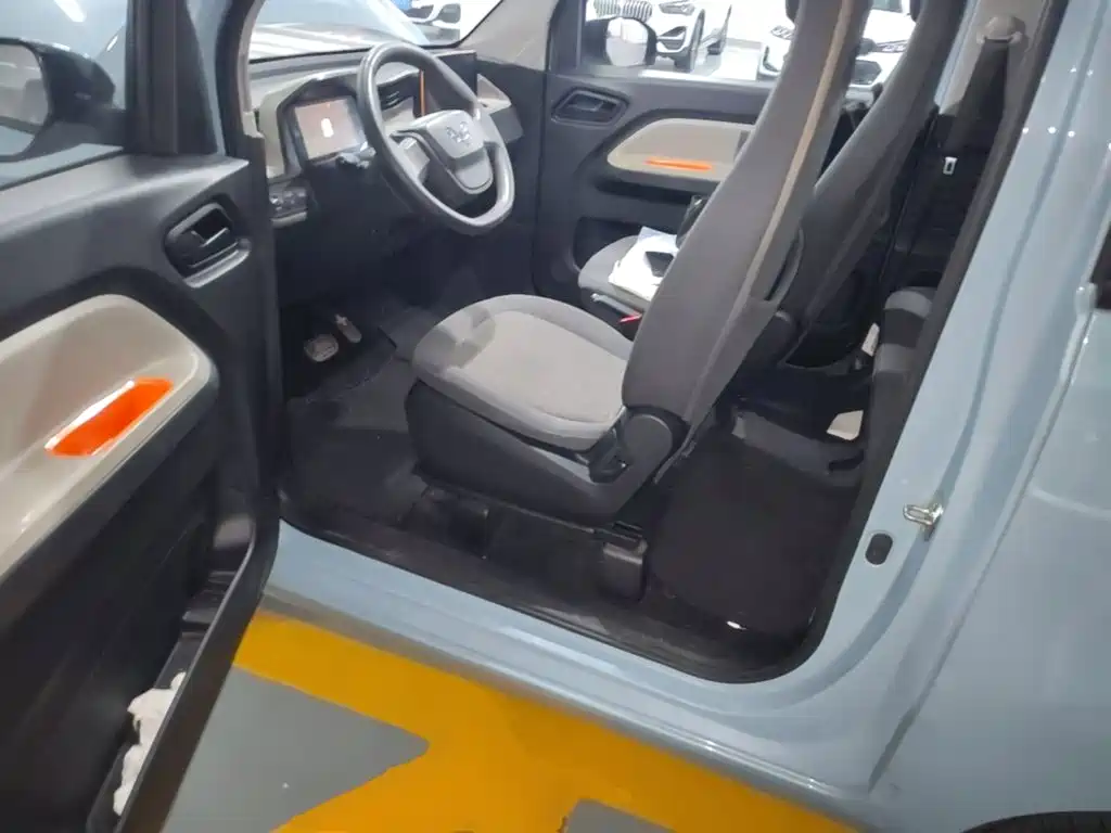 Wuling MINIEV — миниатюра 21