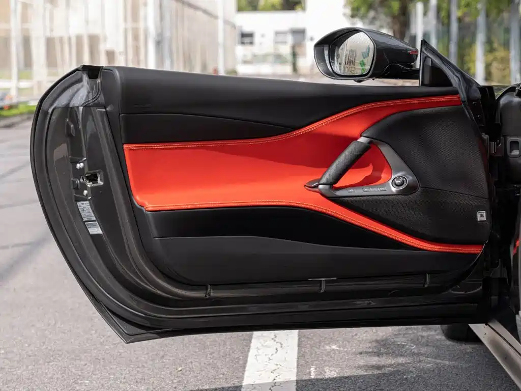 Ferrari 812 — миниатюра 16