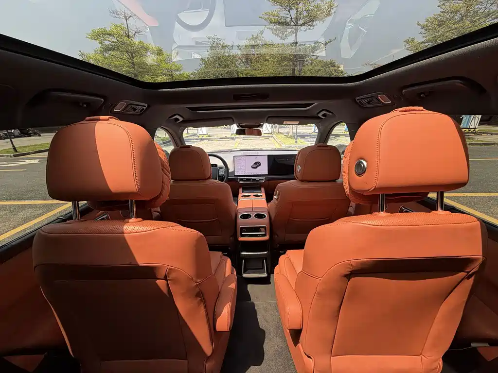 Li Auto Li L8 — миниатюра 7