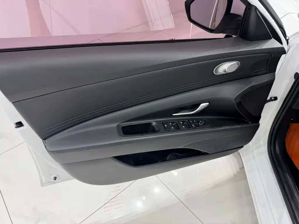 Hyundai Elantra 2022 1.5L CVT GLX Elite