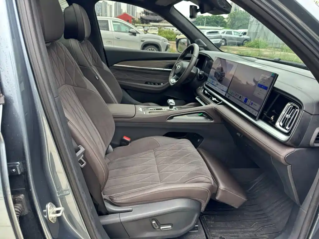 Geely Xingyue L — миниатюра 11