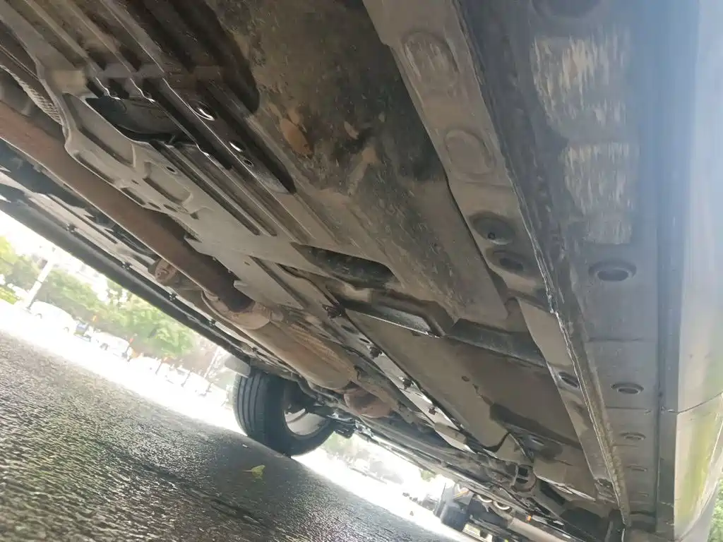 Wey Wey VV7 — миниатюра 18
