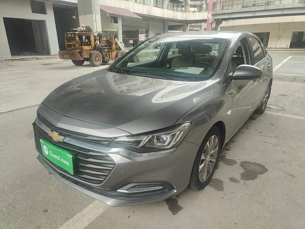 Chevrolet Monza 1.5 л 2022 г. Серебристо-серый, пробег 29600 км