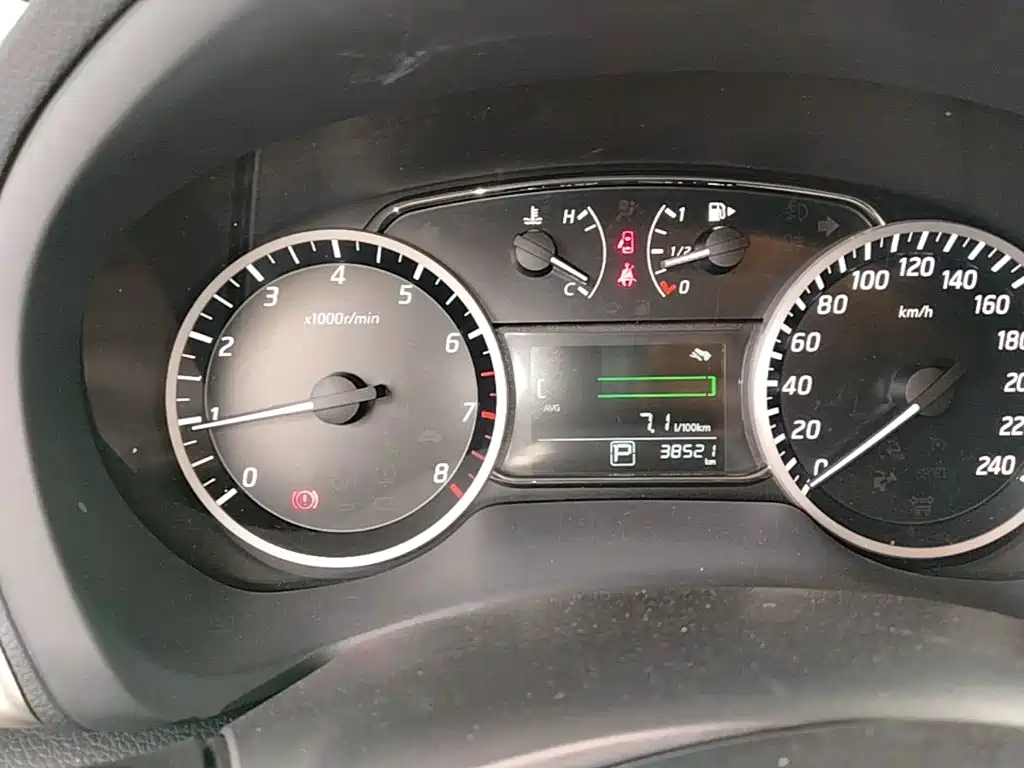 Nissan Sylphy — миниатюра 12