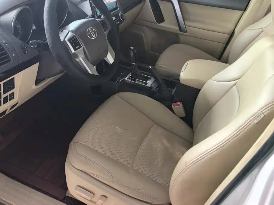 Toyota Prado (Import) — миниатюра 9