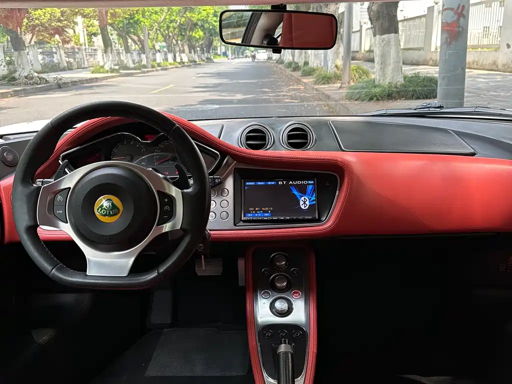 Lotus Evora — миниатюра 13