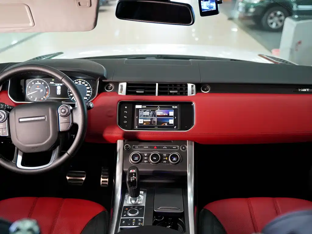 Land Rover Sport — миниатюра 11