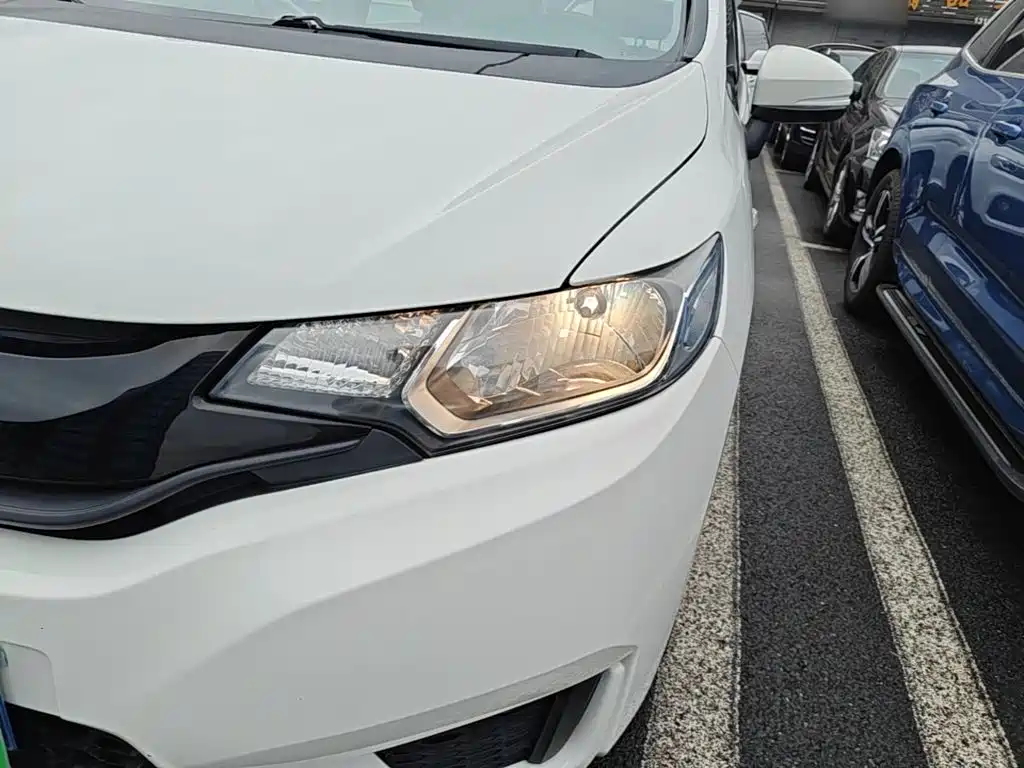 Honda Fit — миниатюра 24