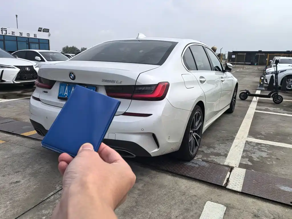 BMW 3 Series — миниатюра 12