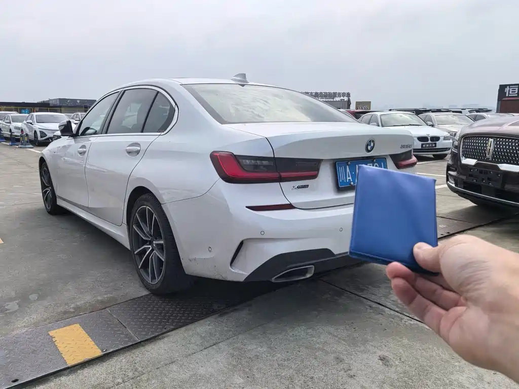 BMW 3 Series — миниатюра 14