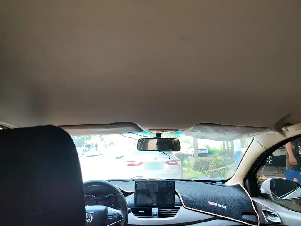 Baojun 310W — миниатюра 14