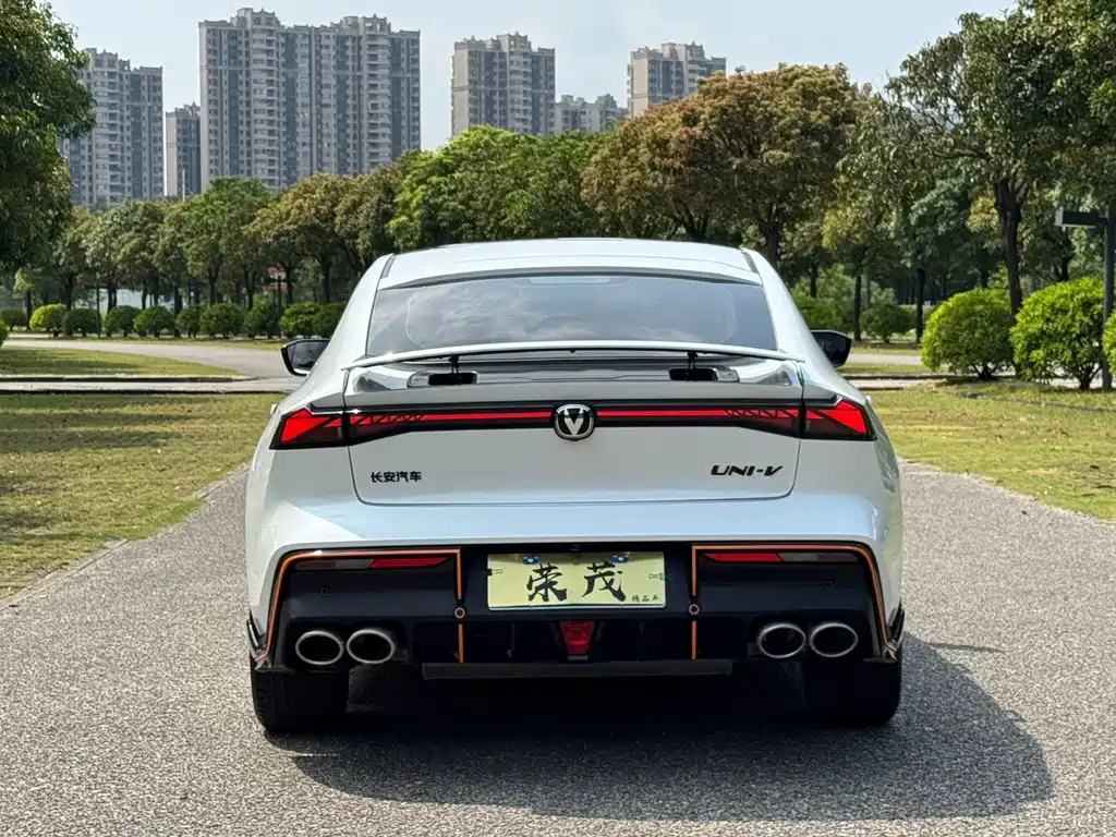 Changan UNI-V — миниатюра 11