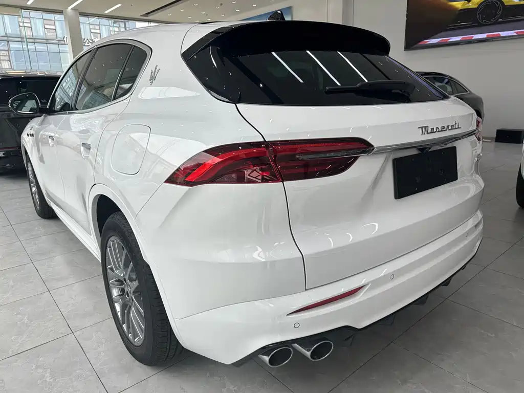Maserati Grecale 2023 2.0T GT